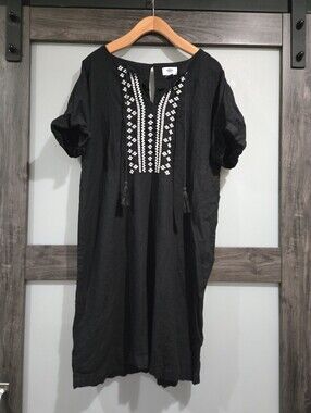 Old Navy Black Linen Blend Embroidered Boho Shift Dress Medium Tassel Tie Tunic